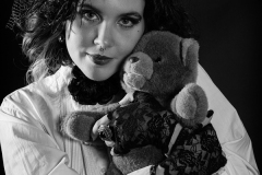 www.regardsetimages.fr-600ieme-david-lacaille-l-ours-et-la-poupee-35pts